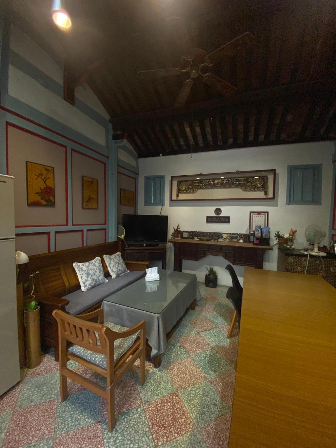 模範人家-包棟-彼岸市區館 Жинченг Екстериор снимка